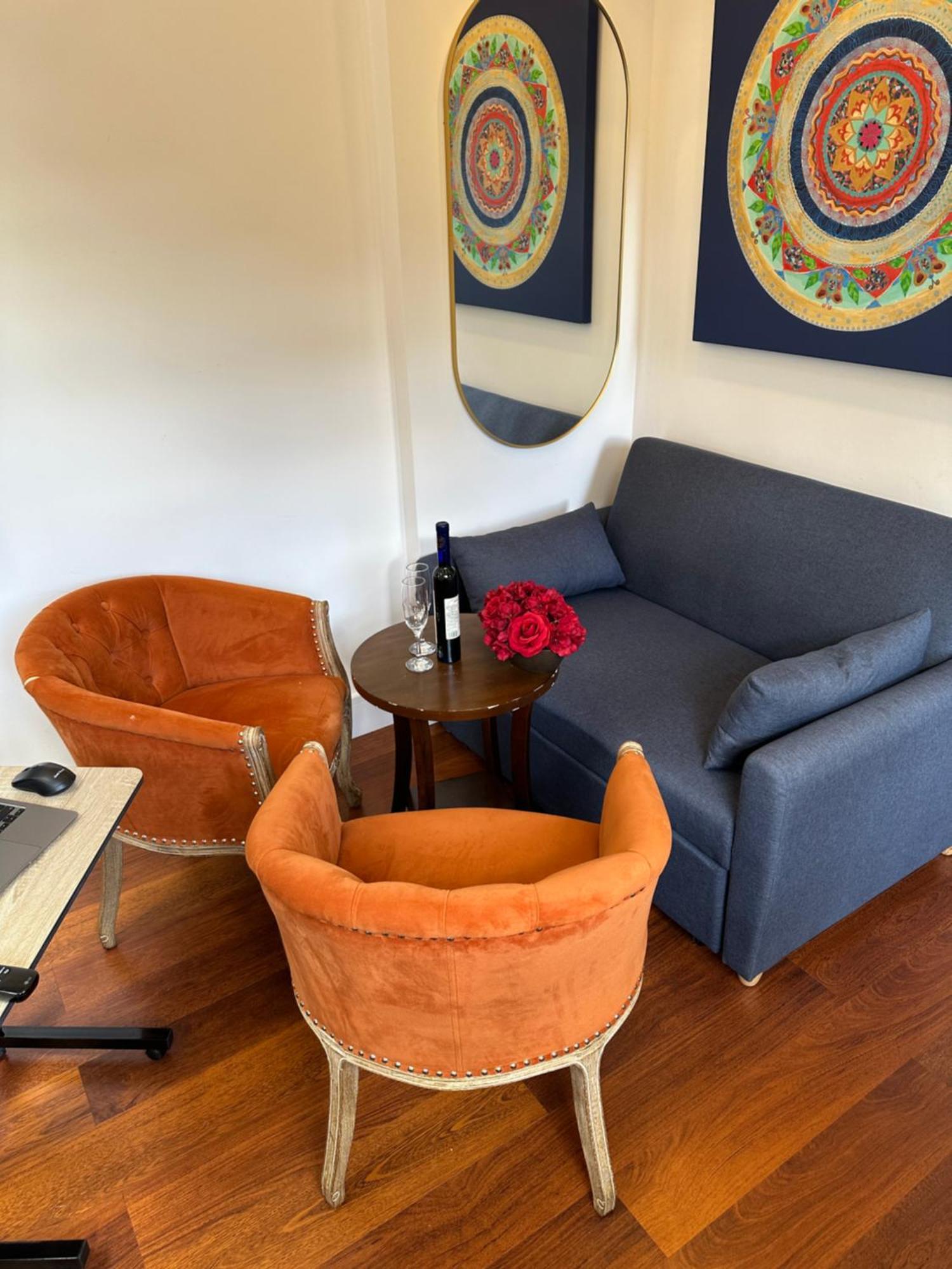Bespoke Gallery Guesthouse 헨던 외부 사진